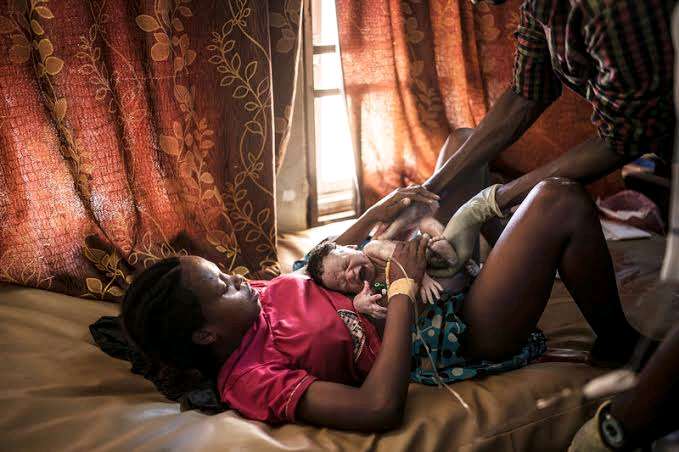 Childbirth in Nigeria Image